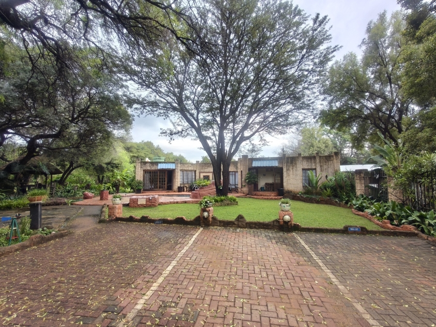 Commercial Property for Sale in Lindleyspoort North West